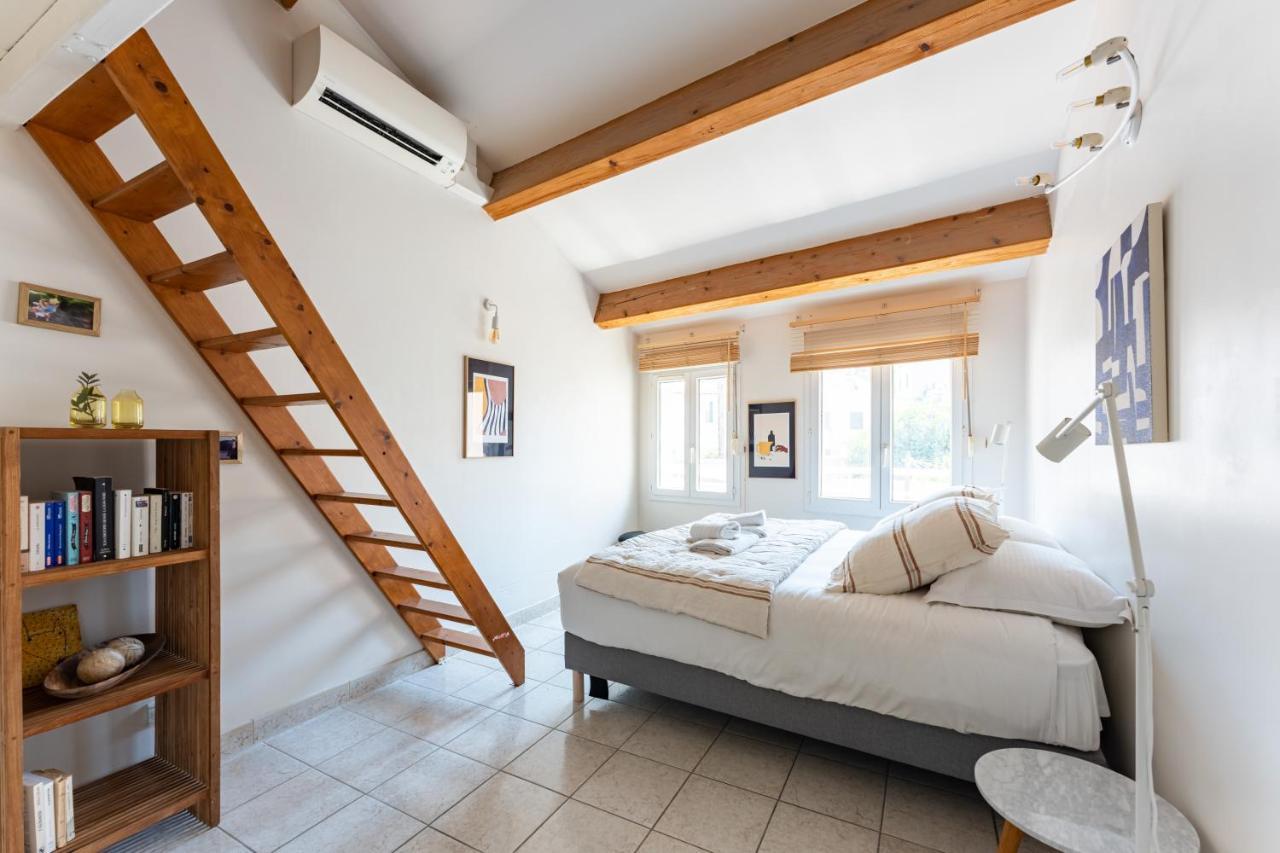 A La Calanque - Jolie Maison En Bord De Mer Марсель Экстерьер фото